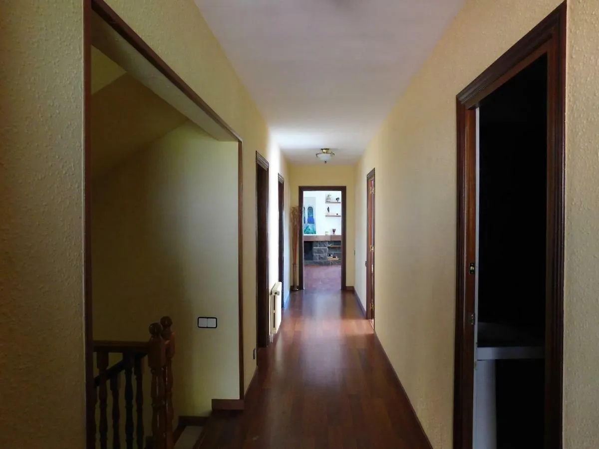 Holiday Home Passeig De Can Sole 卡斯特尔德费尔斯