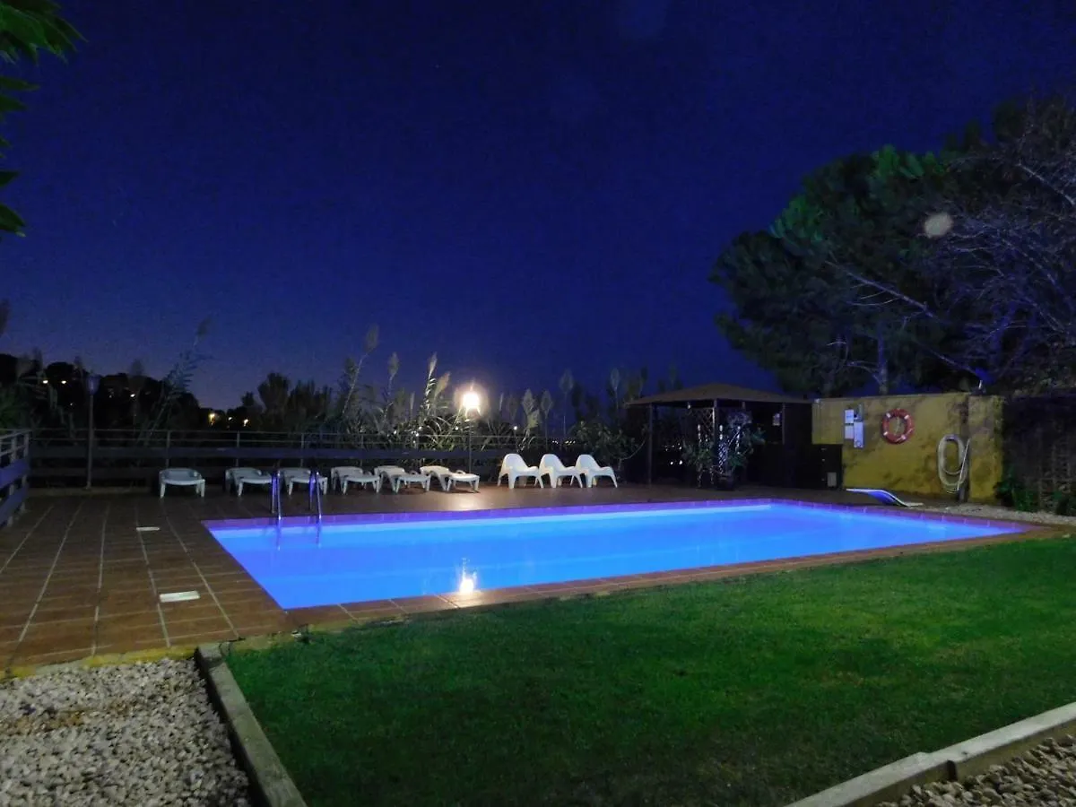 Holiday Home Passeig De Can Sole 卡斯特尔德费尔斯