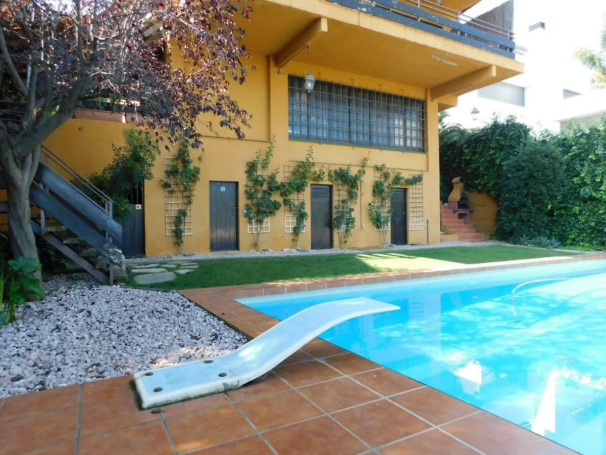 Holiday Home Passeig De Can Sole カステルデフェルス 0*,  スペイン