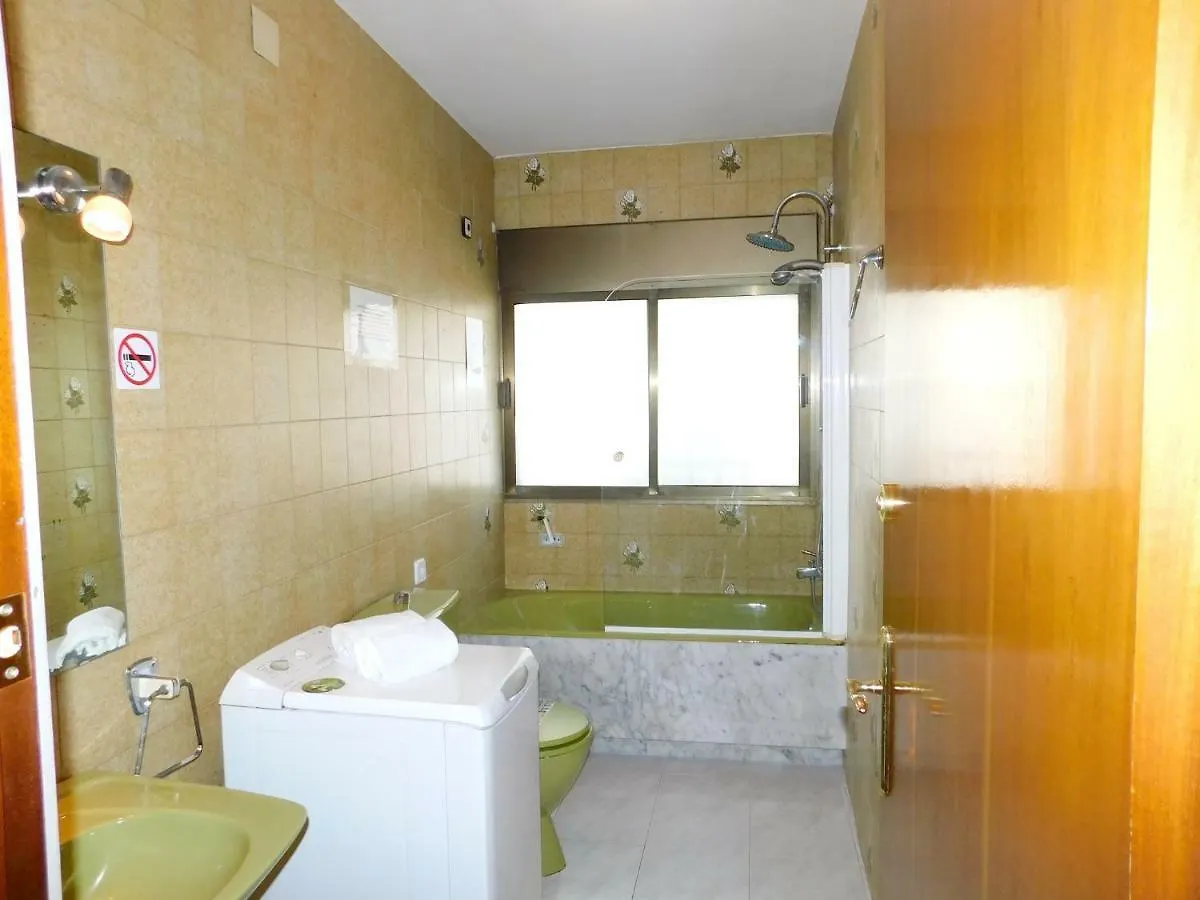 Holiday Home Passeig De Can Sole カステルデフェルス